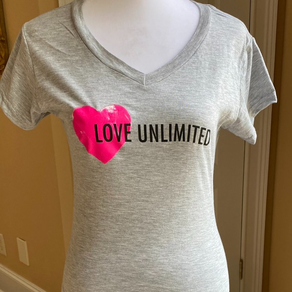 NWOT Women's Rio Soft T-Shirt Size Medium